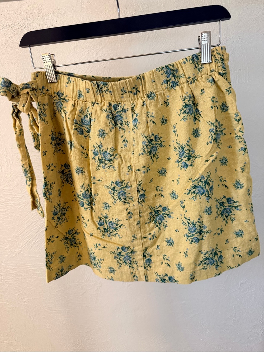 Maison d’Amélie Floral Tie-Waist Yellow Wrap Skirt Size Small - Picture 2 of 3